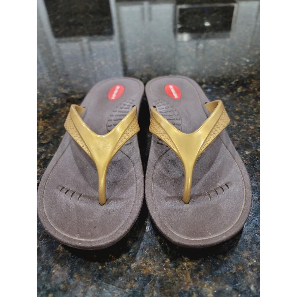 Okabashi Flip Flops Sandals Womens Size ML Brown Beige Rubber Slip Resistant